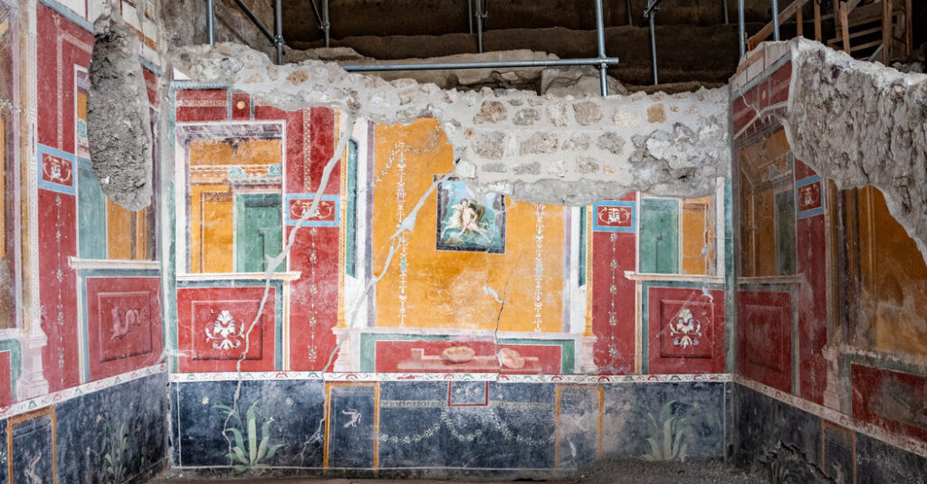 11HS-tb-pompeii-01-qpcw-facebookJumbo.jpg
