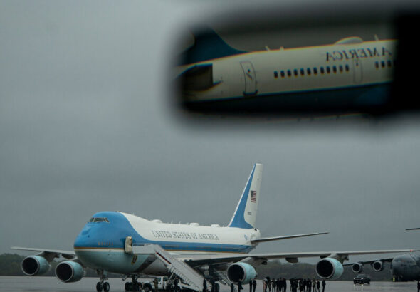 11dc-airforceone-chgm-facebookJumbo.jpg