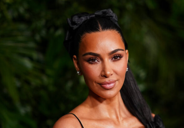 13int-france-kardashian-trial-flwp-facebookJumbo.jpg