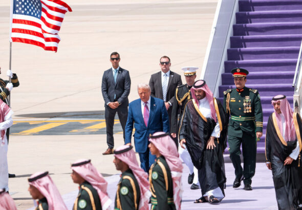 13int-trump-royal-treatment-qmhw-facebookJumbo.jpg
