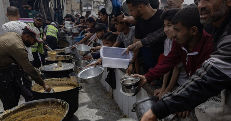 13int.idf-starvation-01-wgth-facebookJumbo.jpg