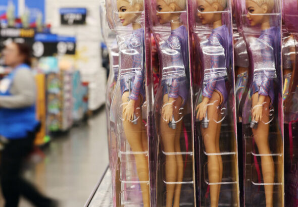 14ST-BARBIE-FEET-STUDY-TOP-bmpg-facebookJumbo.jpg