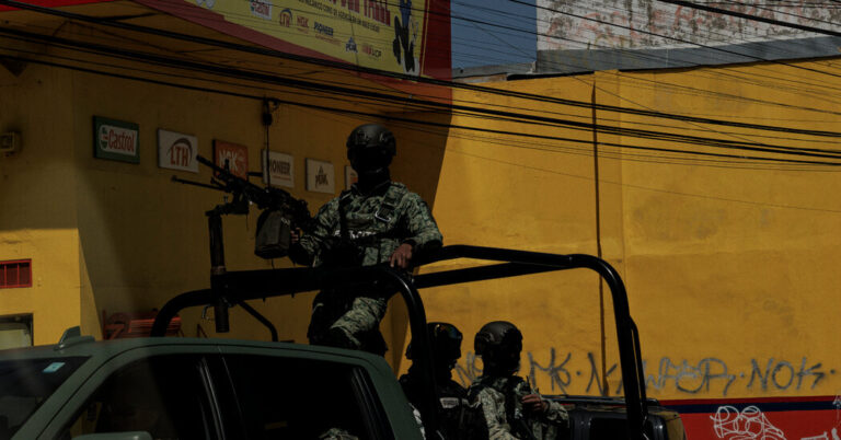 14int-mexico-cartel-jwtv-facebookJumbo.jpg