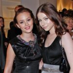 Leighton-Meester-Michelle-Trachtenberg6_05292008-76aa85bb4b7a474fb26673cb9d3a1f9e.jpg