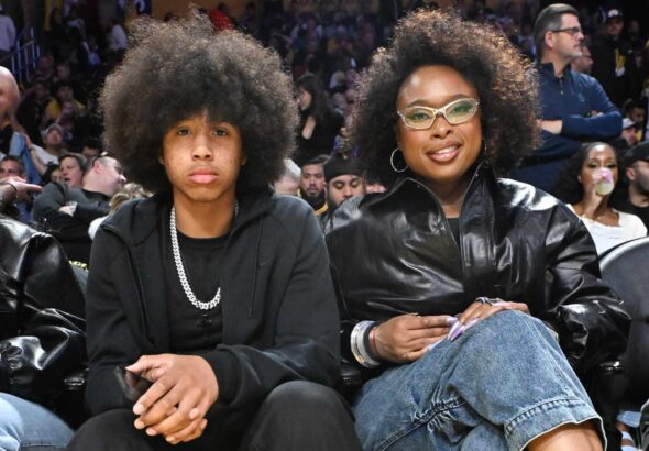 david-otunga-jr-jennifer-hudson-lakers-timberwolves-game-los-angeles-050125-acb1f1fedf6647bcb7ebff92.jpeg