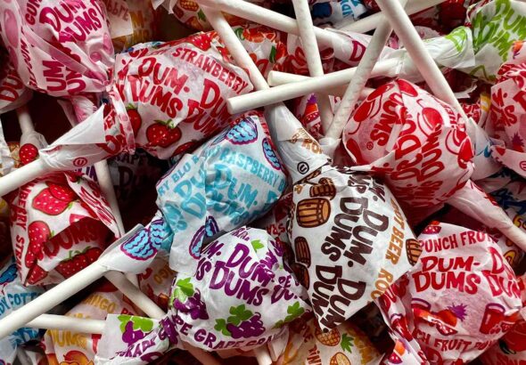 dum-dums-lollipops-050725-6ca2399ec2ec4db1afbe32290239652f.jpg