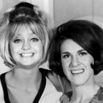 goldie-hawn-ruth-buzzi-rowan-martin-laugh-in-050225-3c2f15356d644796be56843cd7984b9f.jpg