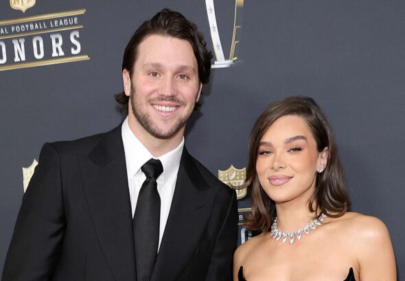 josh-allen-2-hailee-steinfeld-14th-Annual-NFL-Honors-2025-020625-5e8cd9c0d41f4dc4ba99f12e1d13d02e.jp_.jpeg